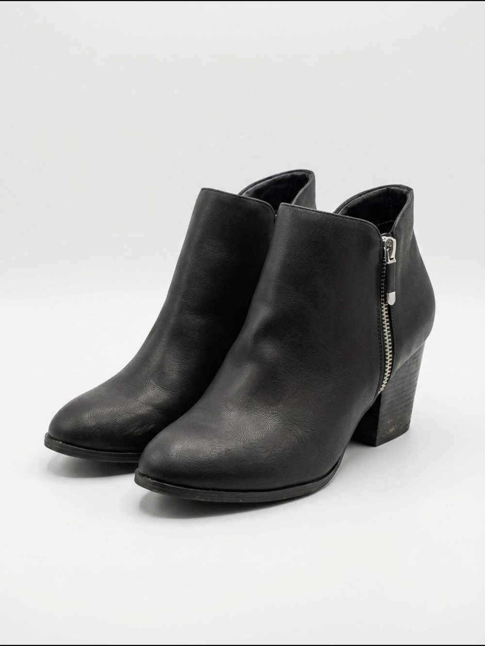 Style‎ & Co. Black Leather Side-Zip Ankle Booties